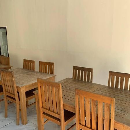 Dikky Guest House Near Bangsal And Sira Pemenang Esterno foto