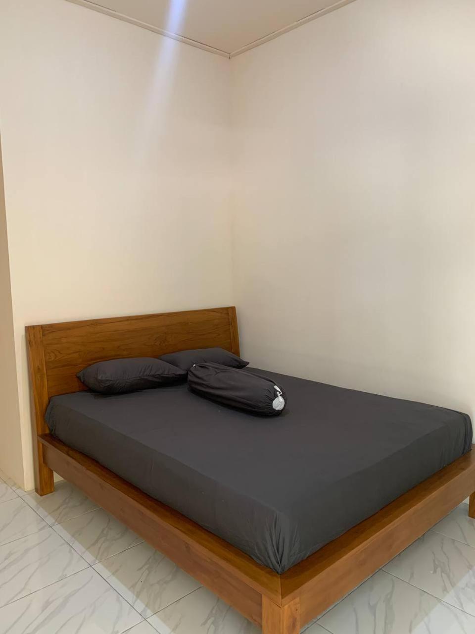 Dikky Guest House Near Bangsal And Sira Pemenang Esterno foto