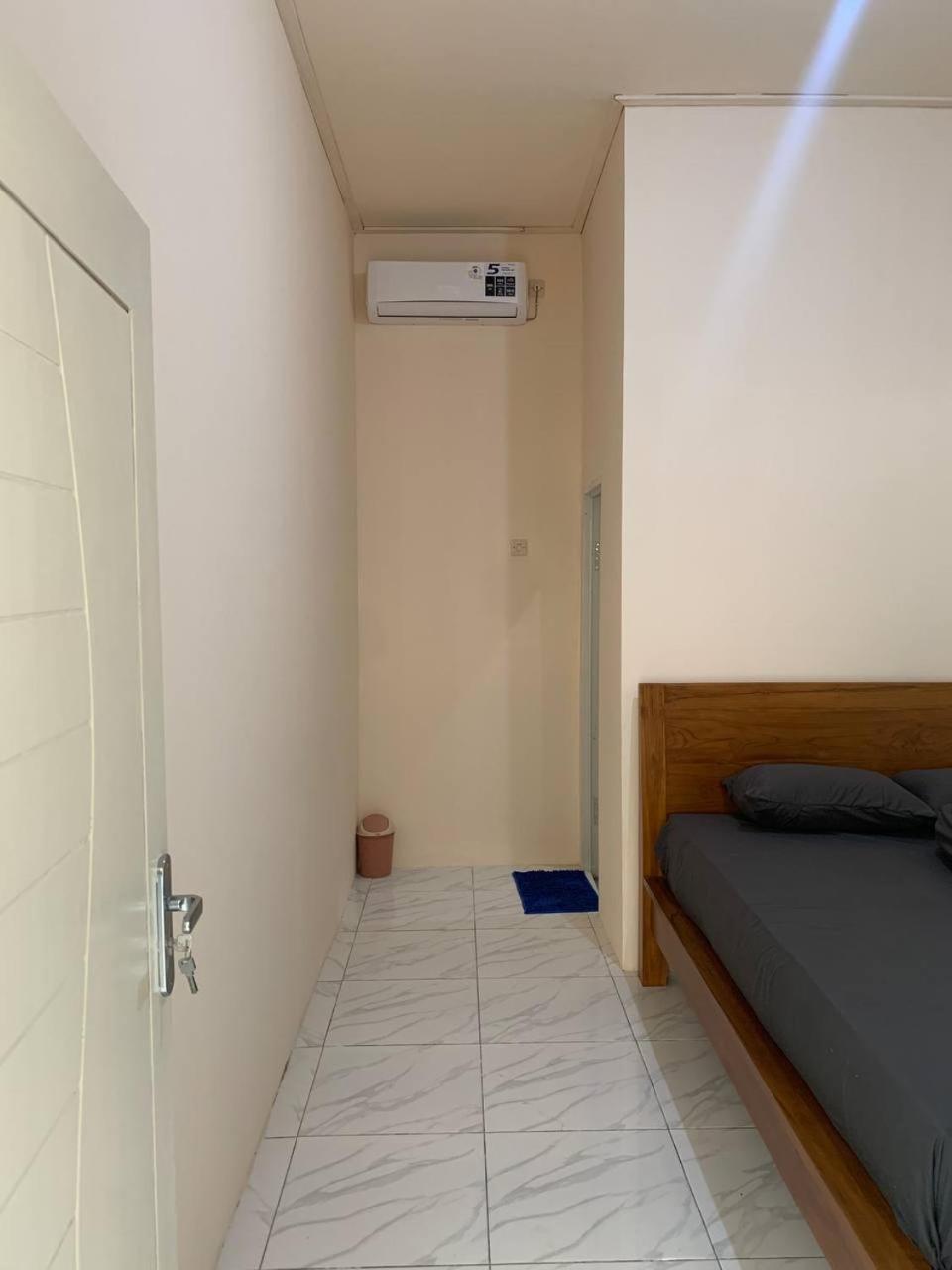 Dikky Guest House Near Bangsal And Sira Pemenang Esterno foto